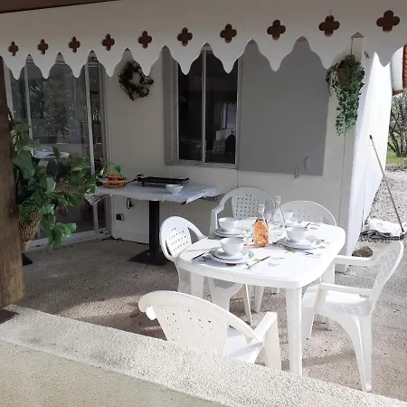 Maison De Vacances En Charente Ecuras